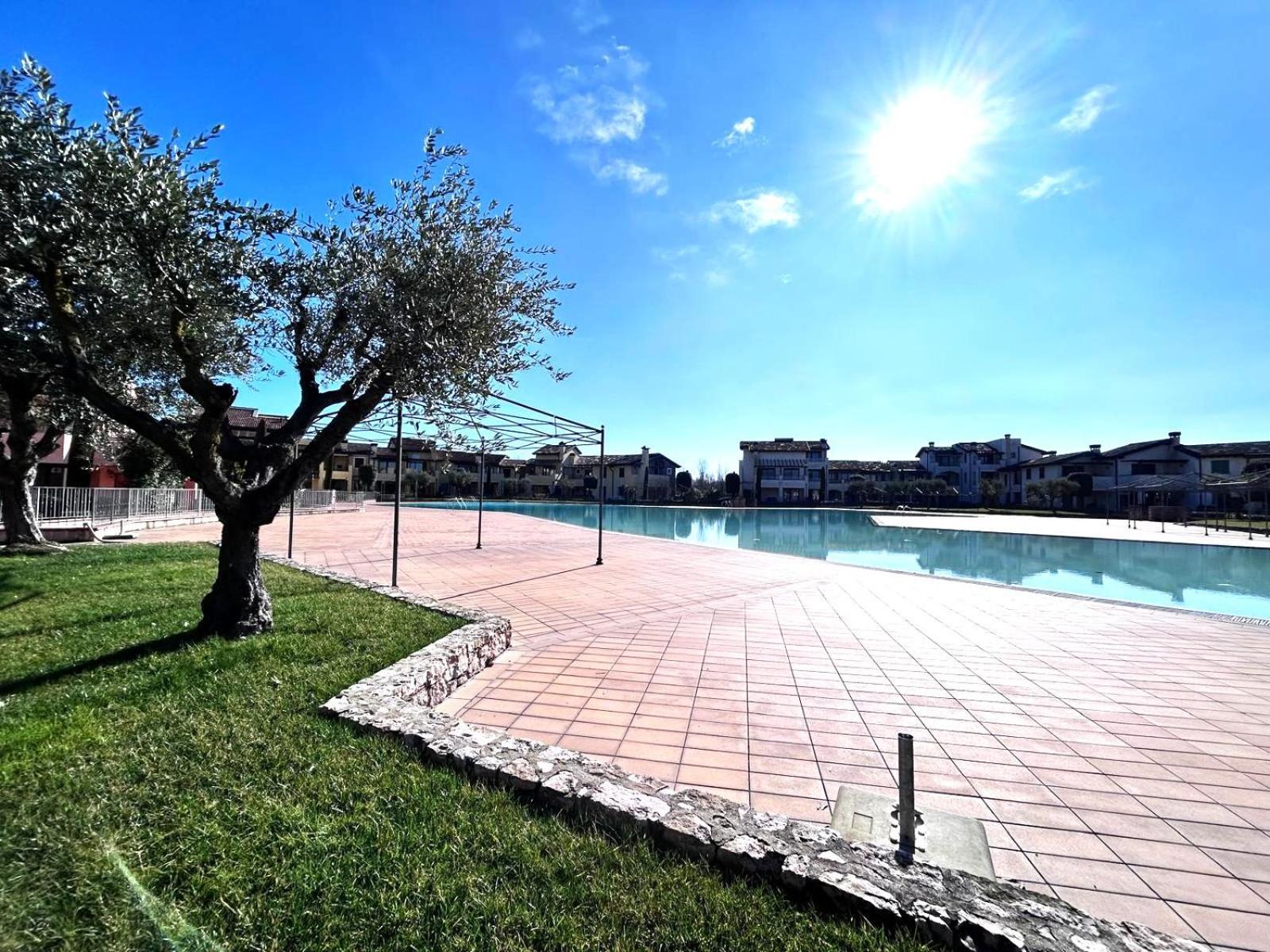Garda Resort Village 11 Peschiera del Garda Extérieur photo