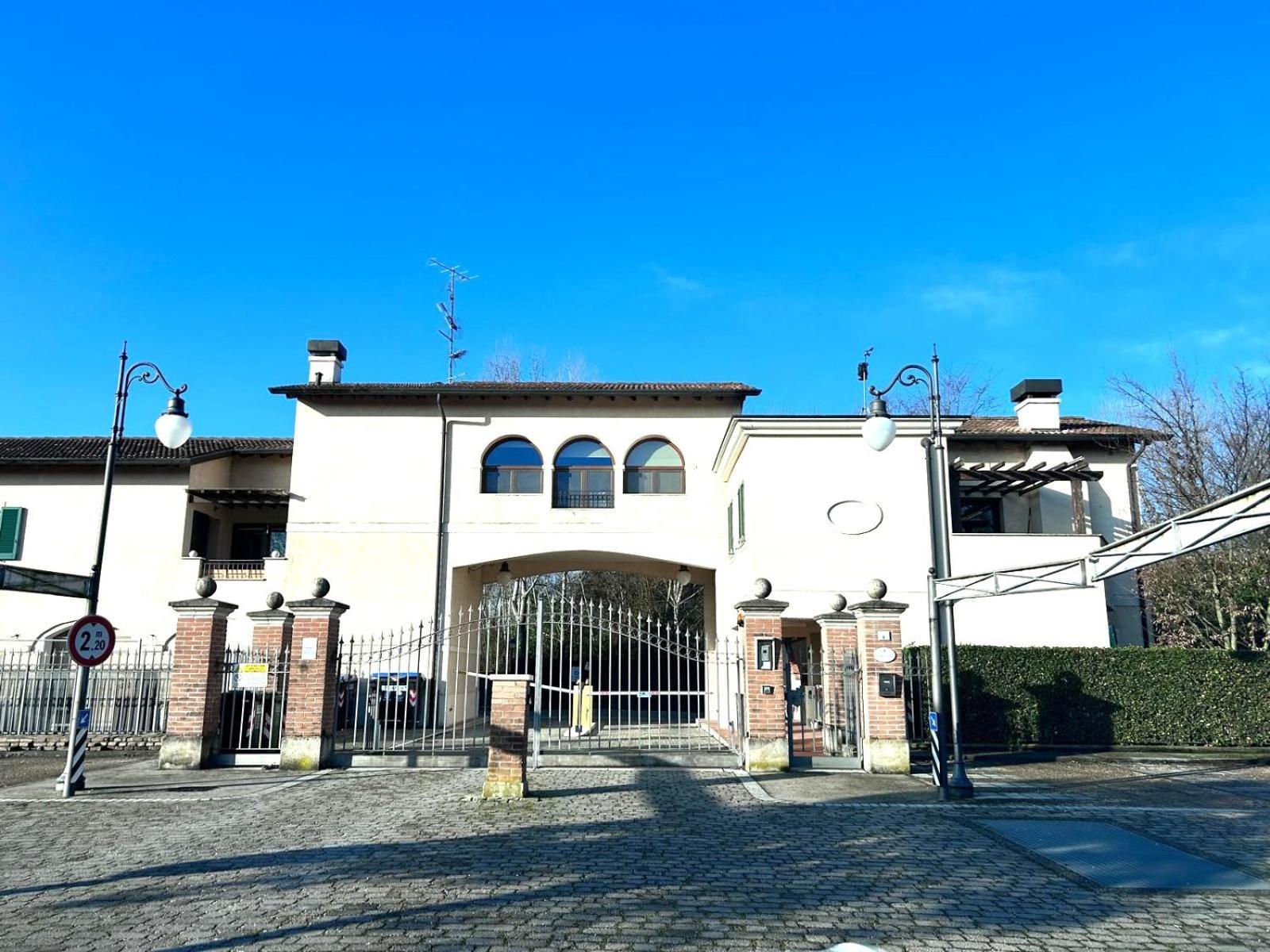 Garda Resort Village 11 Peschiera del Garda Extérieur photo