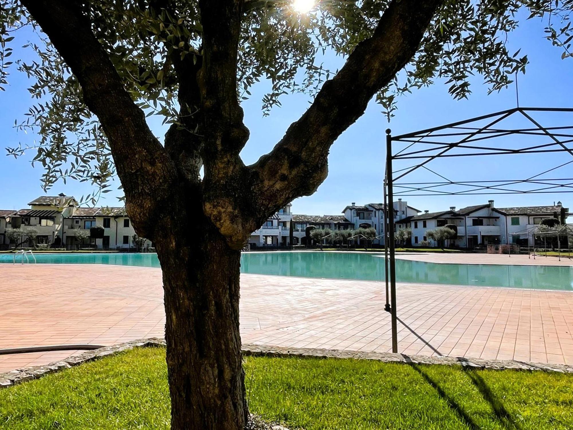 Garda Resort Village 11 Peschiera del Garda Extérieur photo